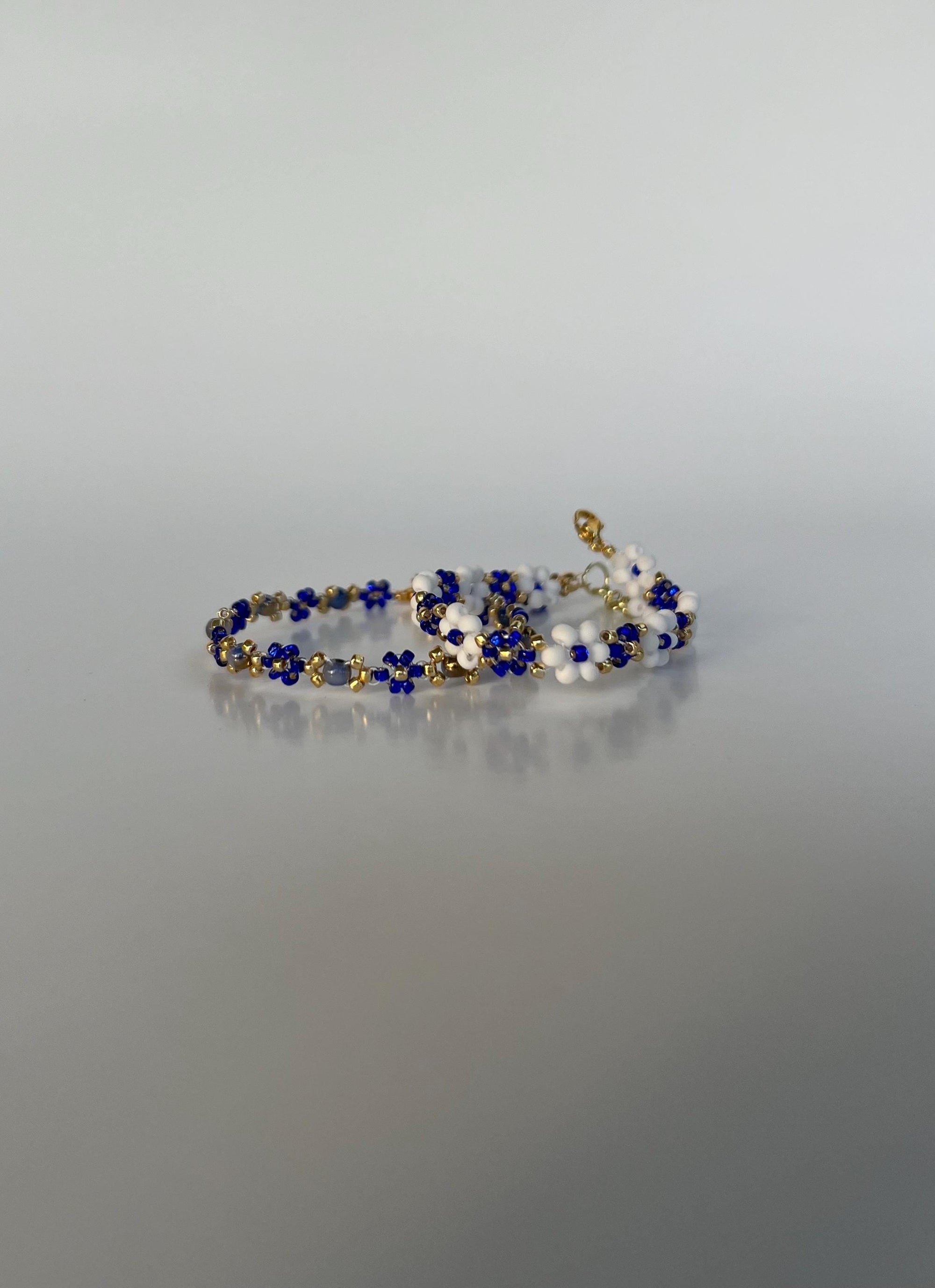 2pcs Blue set Beaded Bracelet, Daisy Bracelet, Flower Bracelet, Dainty, Aesthetic Bracelet, Matching Bracelets, Gift for Her