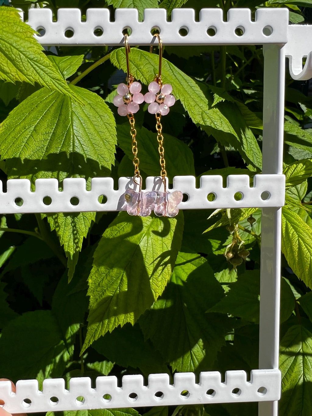 Daisy pink crystal earrings with butterfly