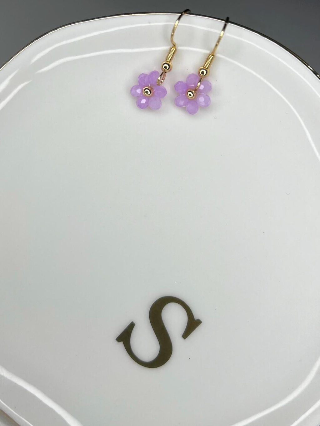 Daisy purple crystal earrings