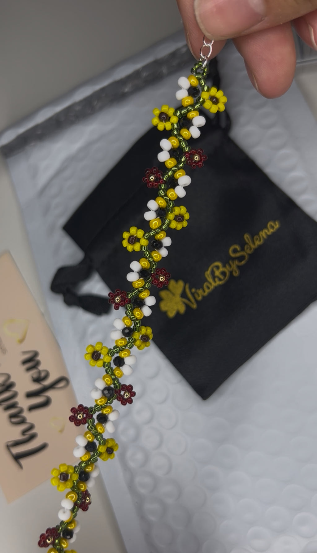 🌹rose, 🌻sunflower & bees 🐝 daisy bracelet