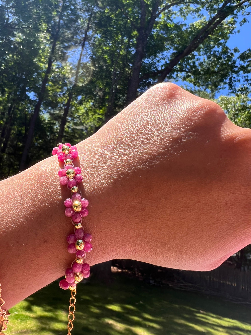 Pink stone daisy bracelet