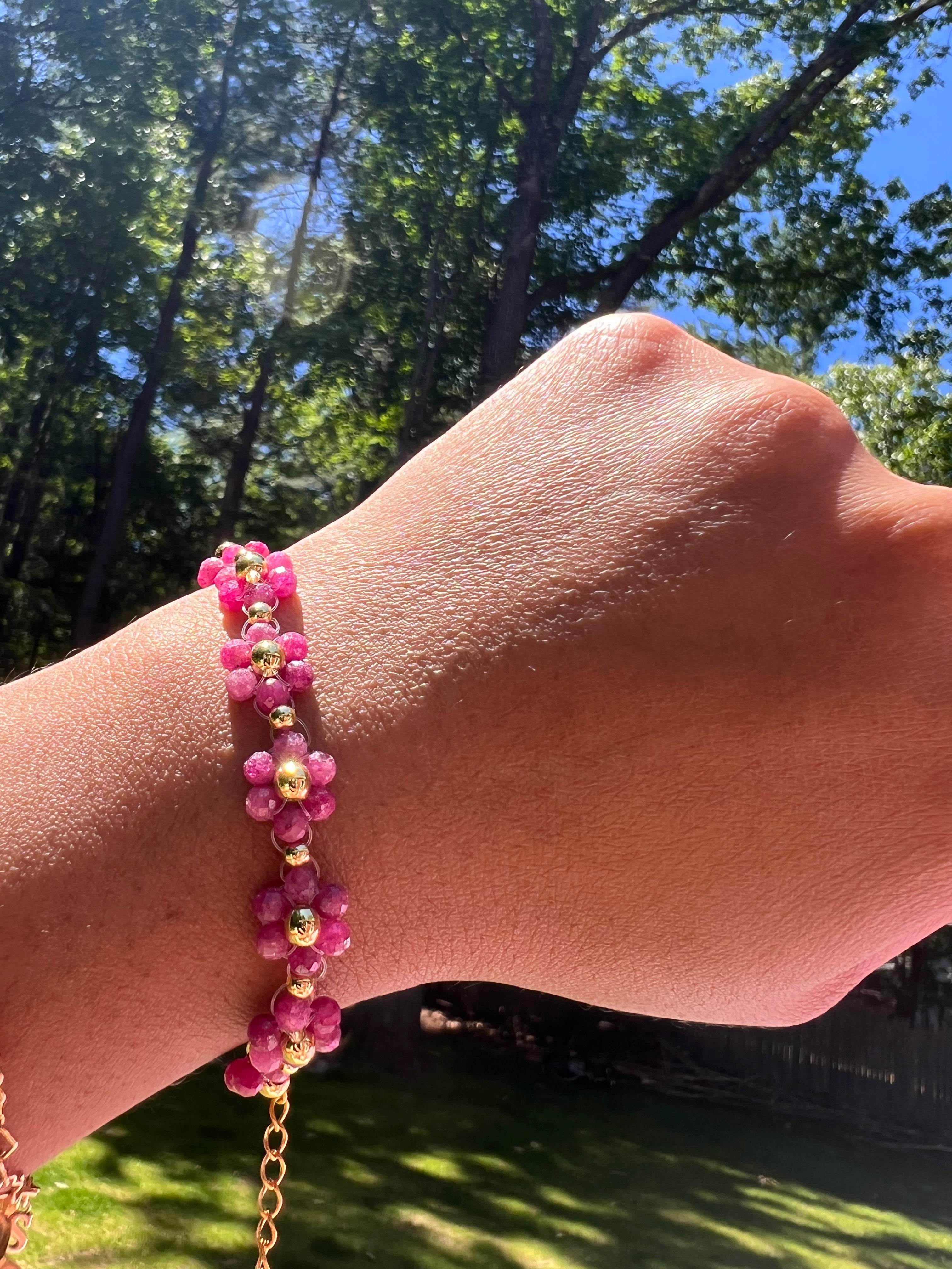 Pink stone daisy bracelet