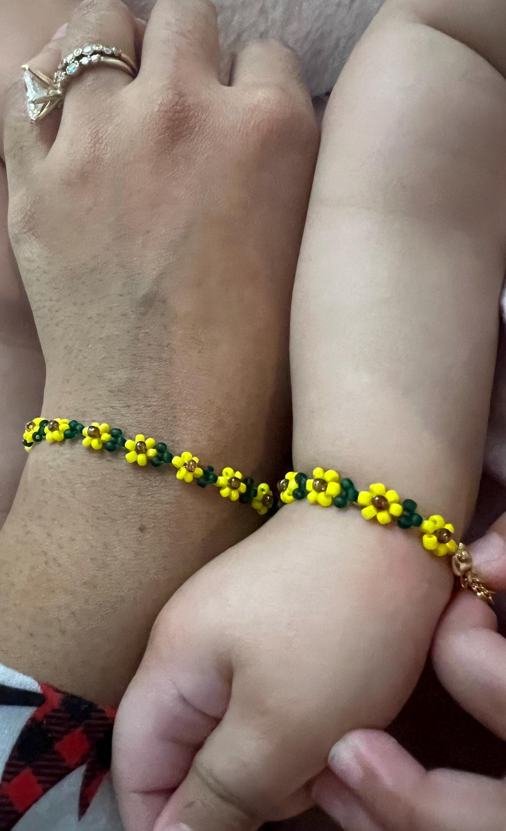 Mommy & Mini Daisy sunflower bracelet-daisy bracelet- daisy flower- flower bracelets- gifts for kids- mom and baby gift- baby bracelets