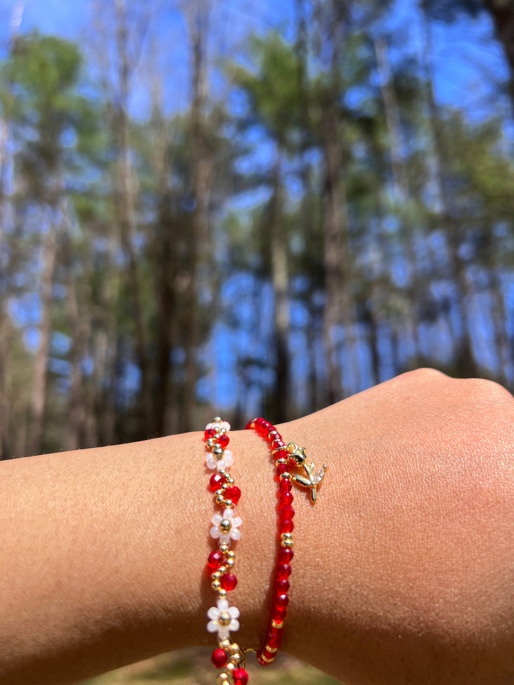 White and Red Daisy stacker bracelet & rose charm