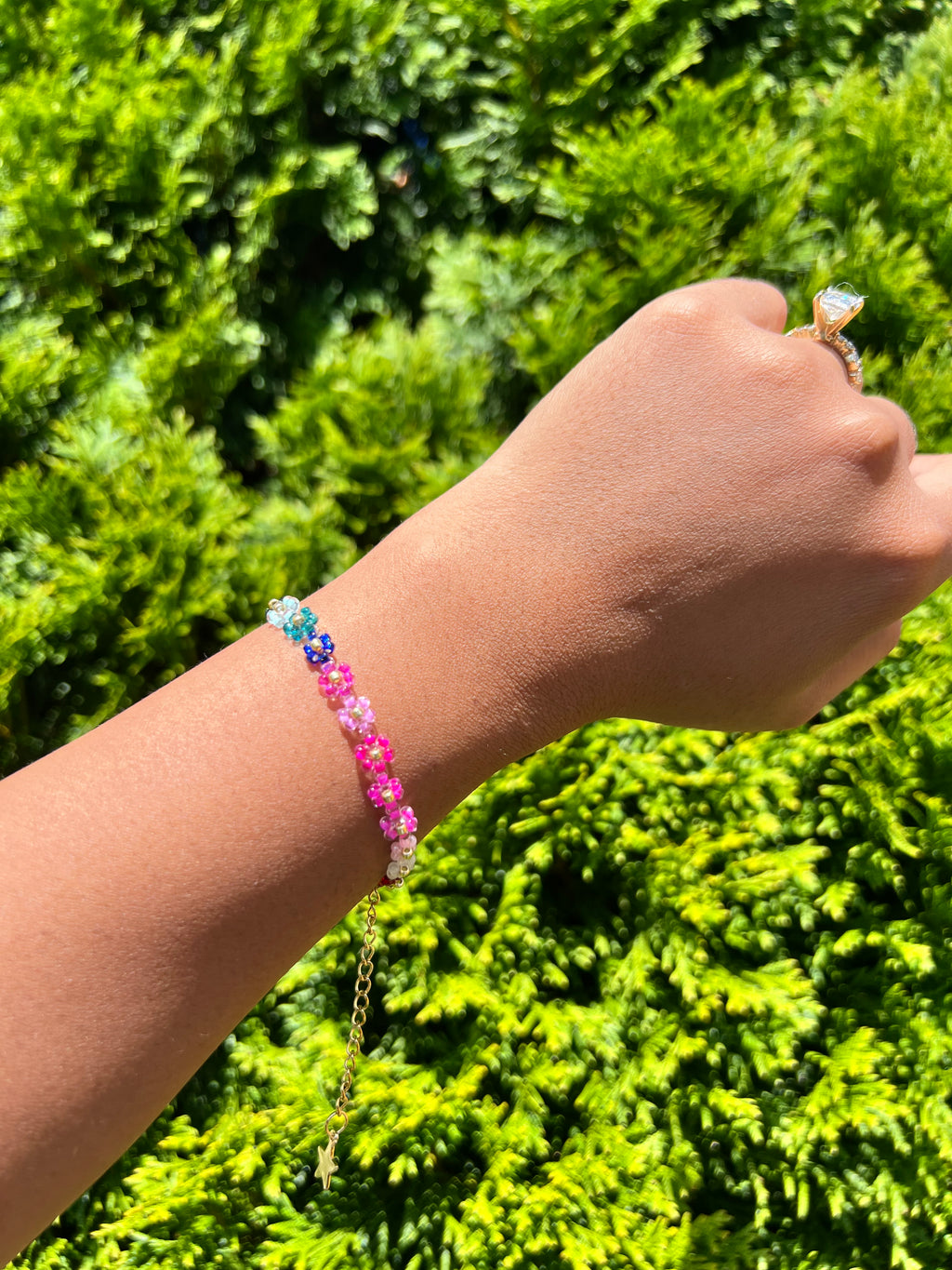 Multi colored daisy flower bracelet