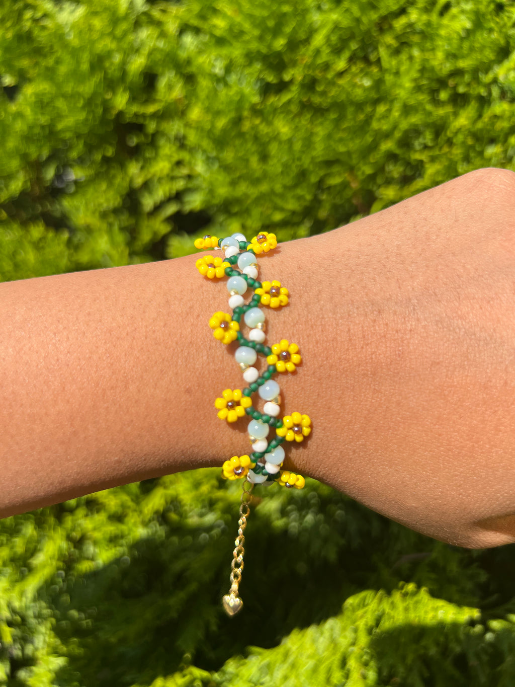 Sunflower daisy vine Beaded Bracelet
