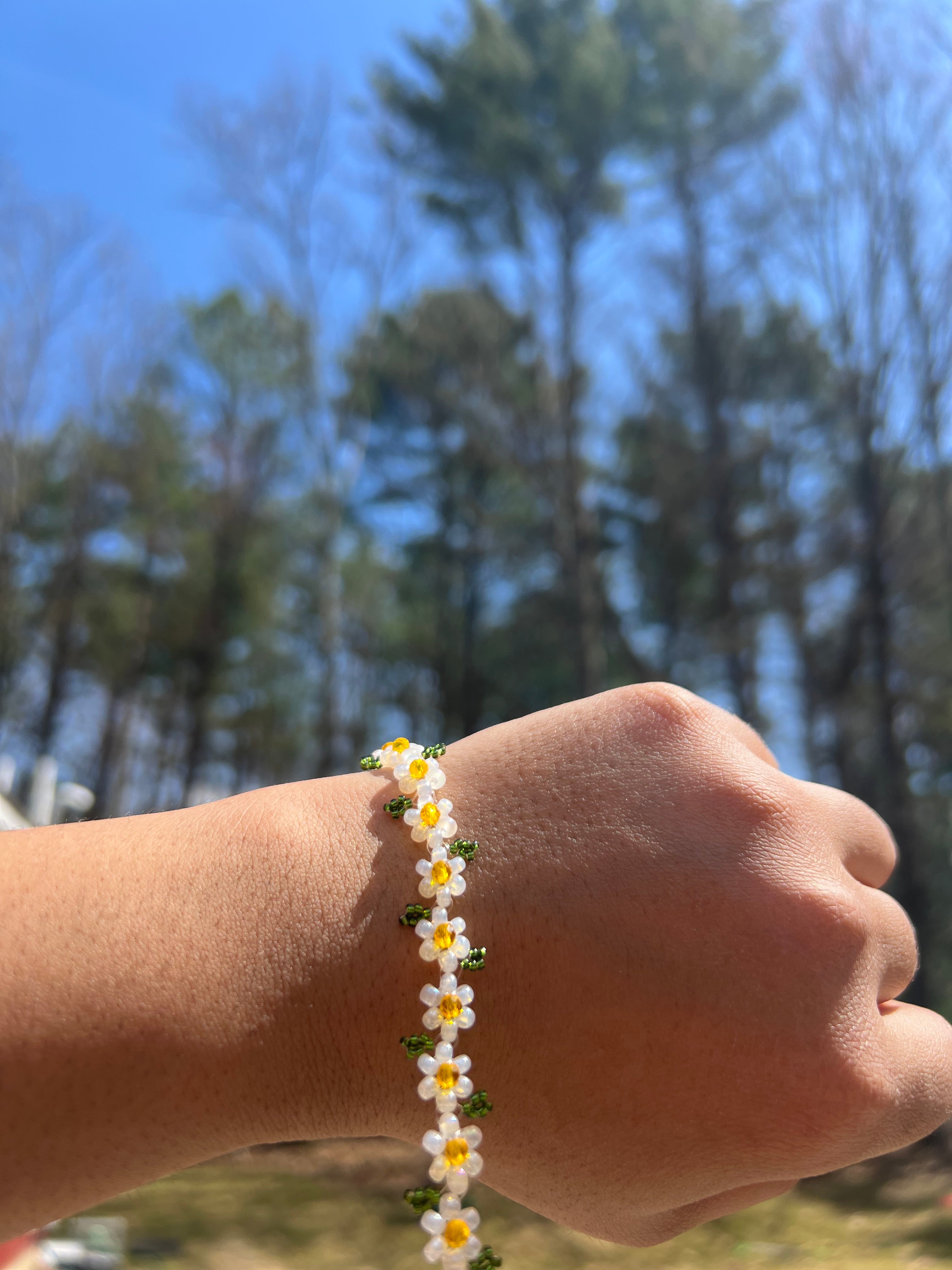 Daisy bracelet