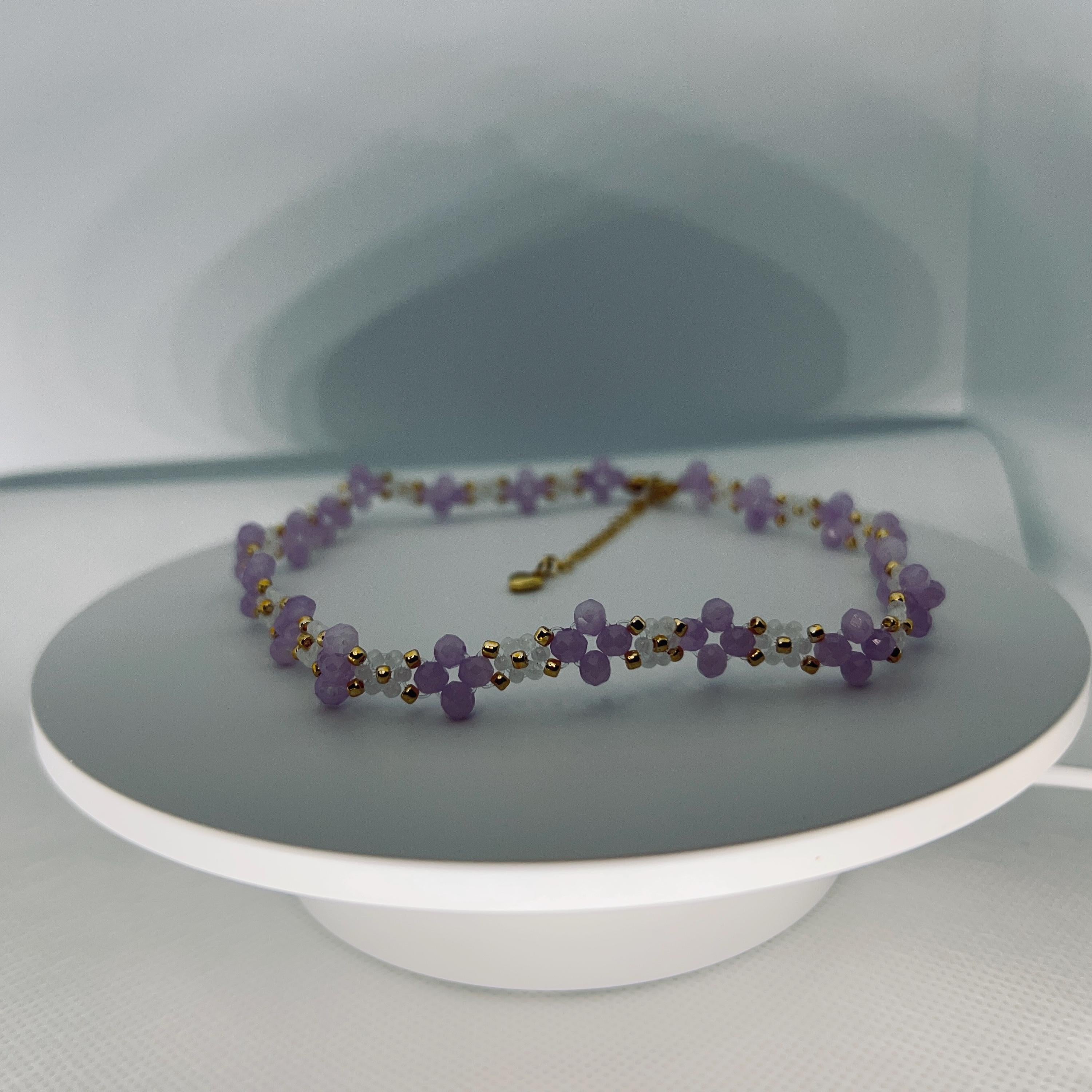 Daisy beaded flower Necklace