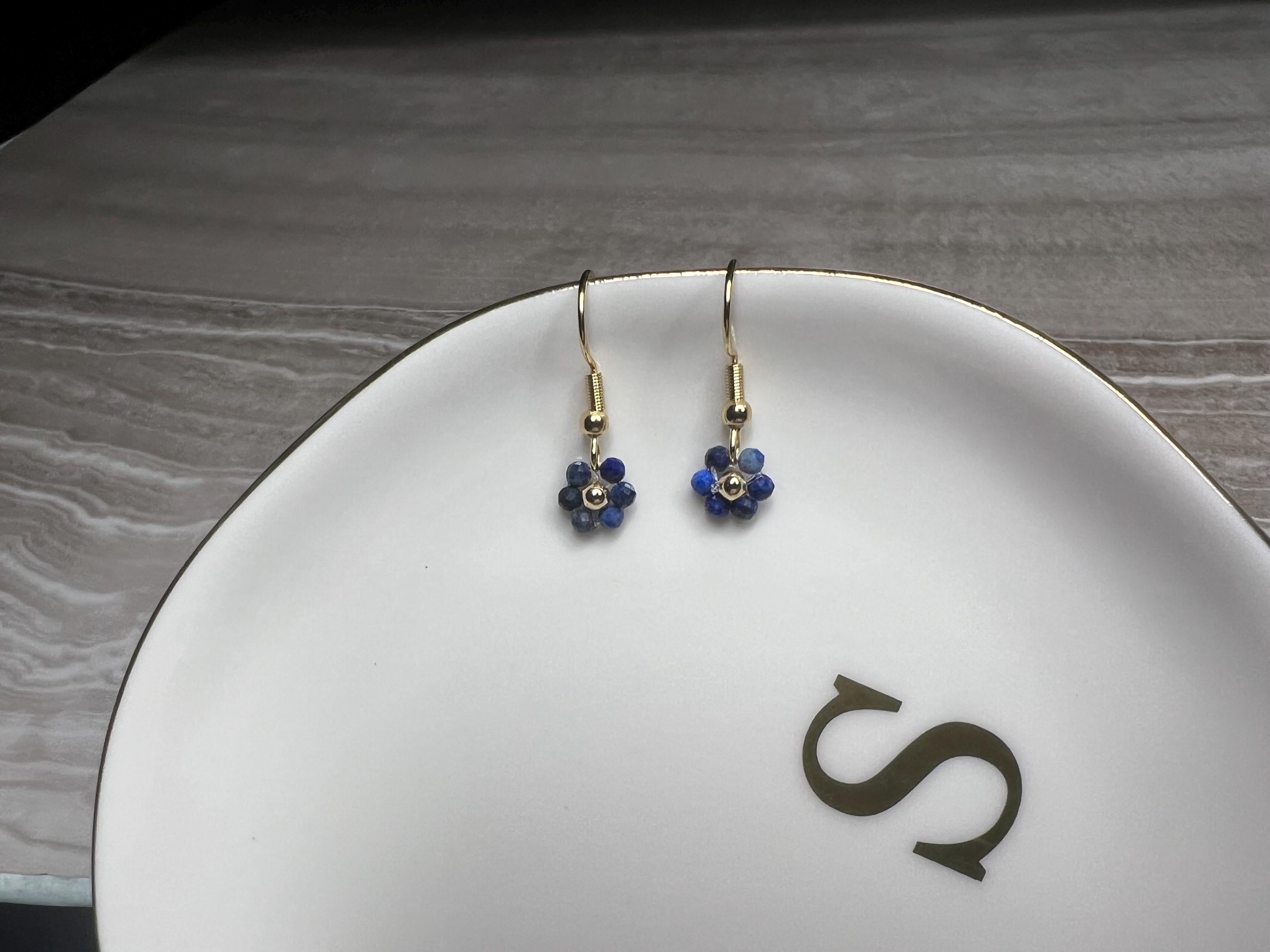 Daisy semi precious natural stone earrings, minimalist earrings, blue stone earrings