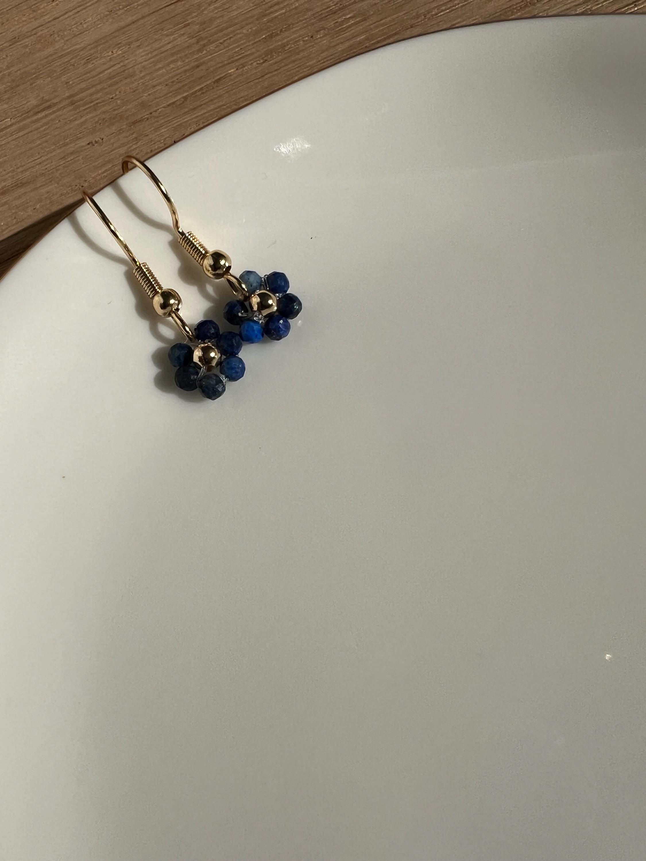 Daisy semi precious natural stone earrings, minimalist earrings, blue stone earrings
