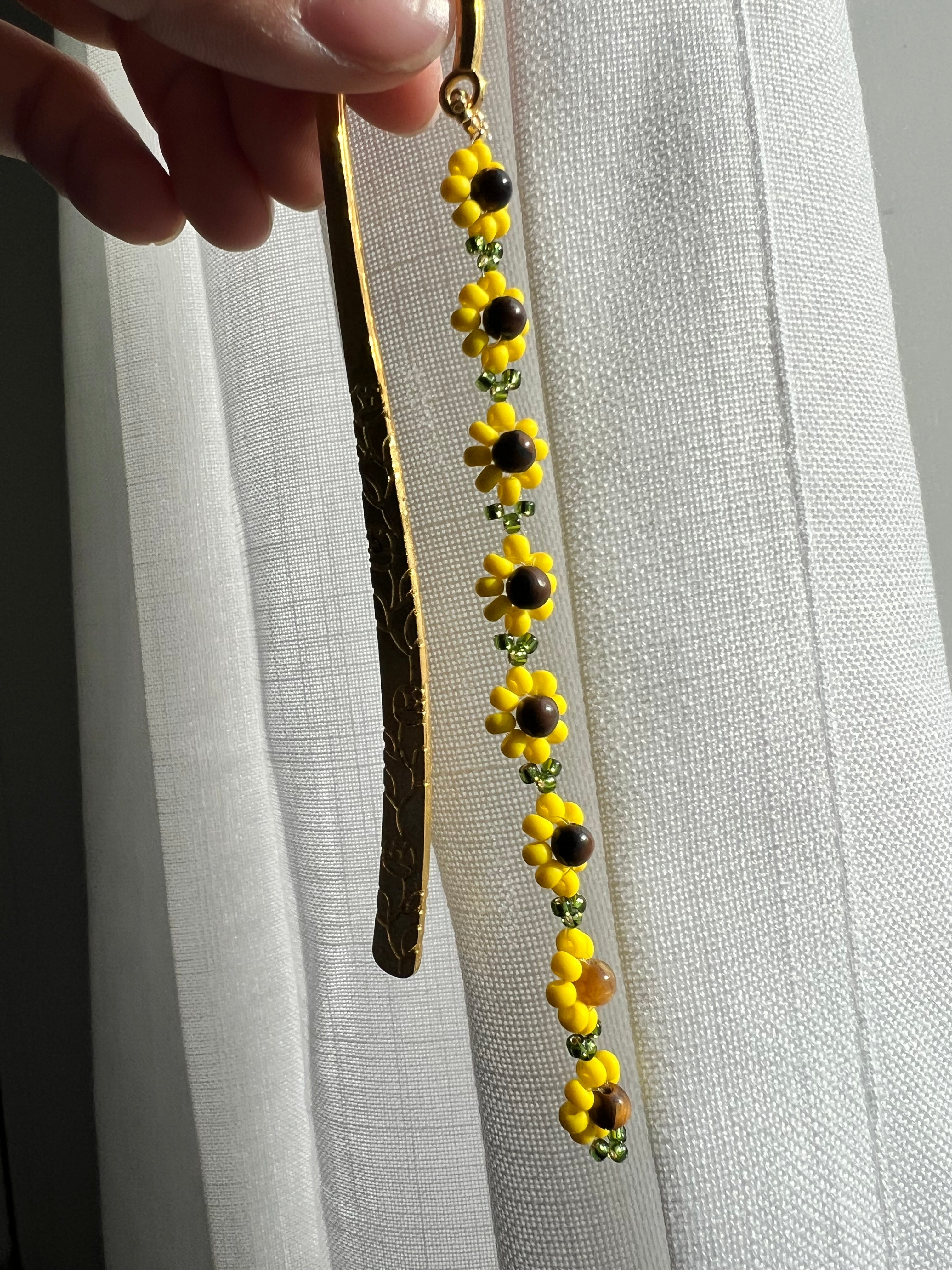 Sunflower Beaded bookmark with tiger eye