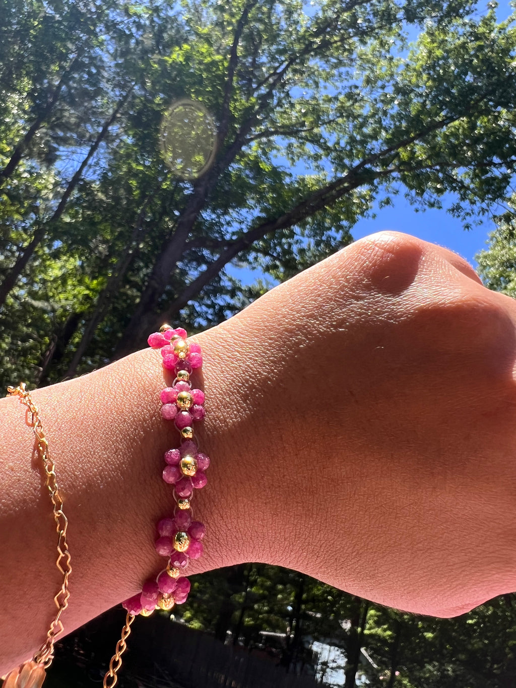 Pink stone daisy bracelet