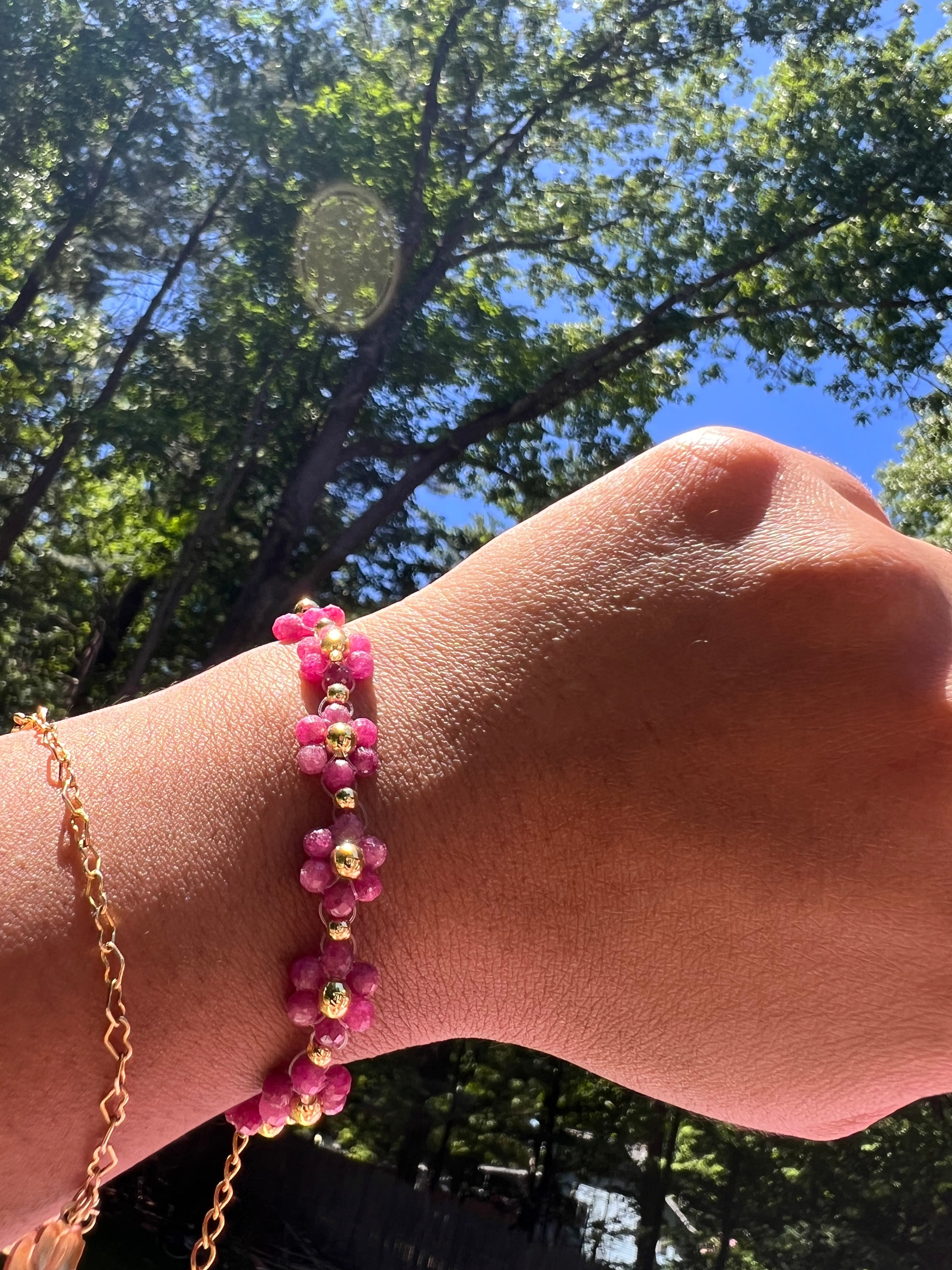 Pink stone daisy bracelet