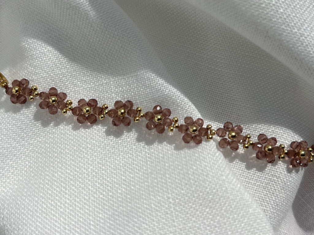 Nude daisy crystal bracelet