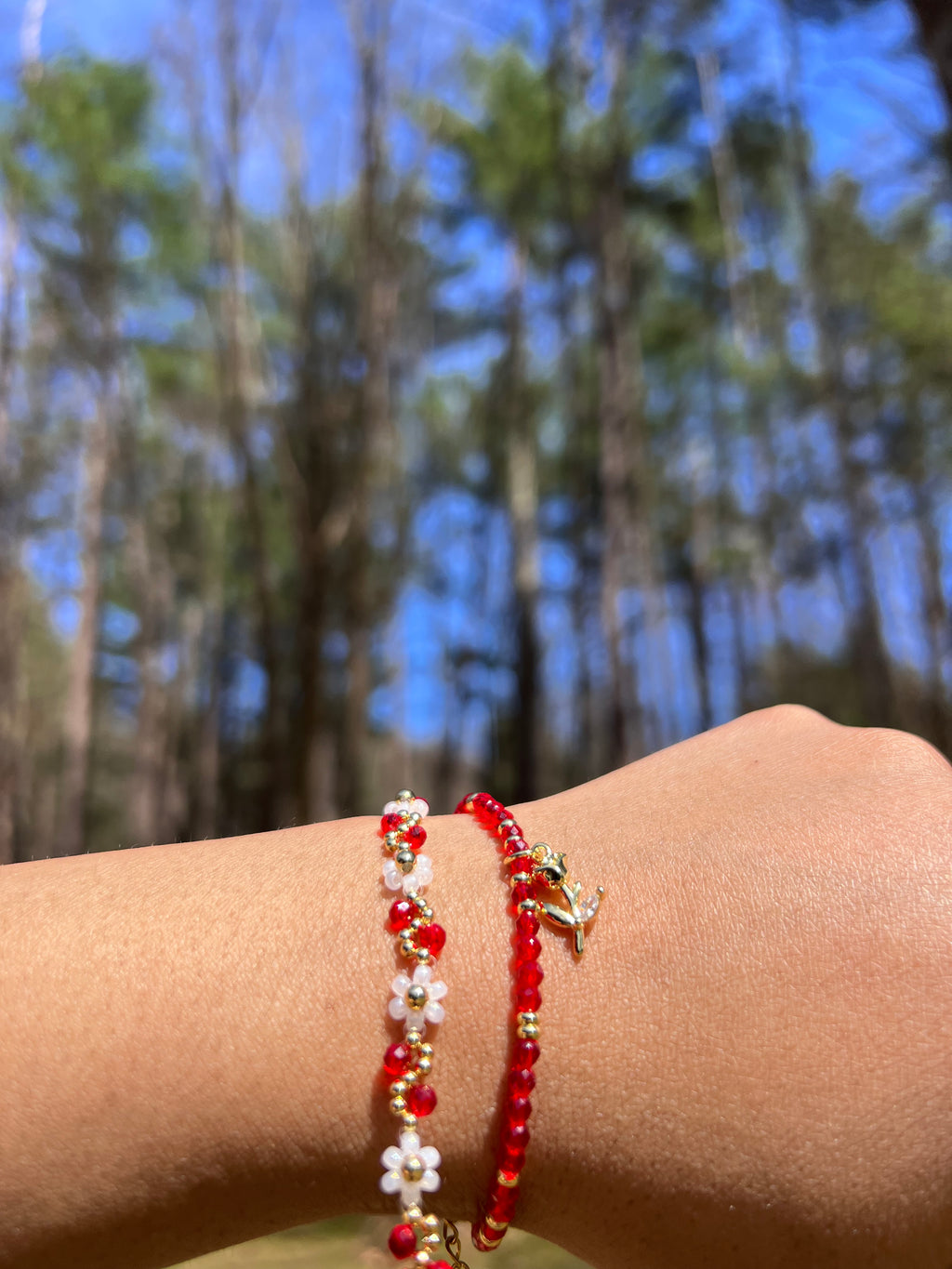 White and Red Daisy stacker bracelet & rose charm