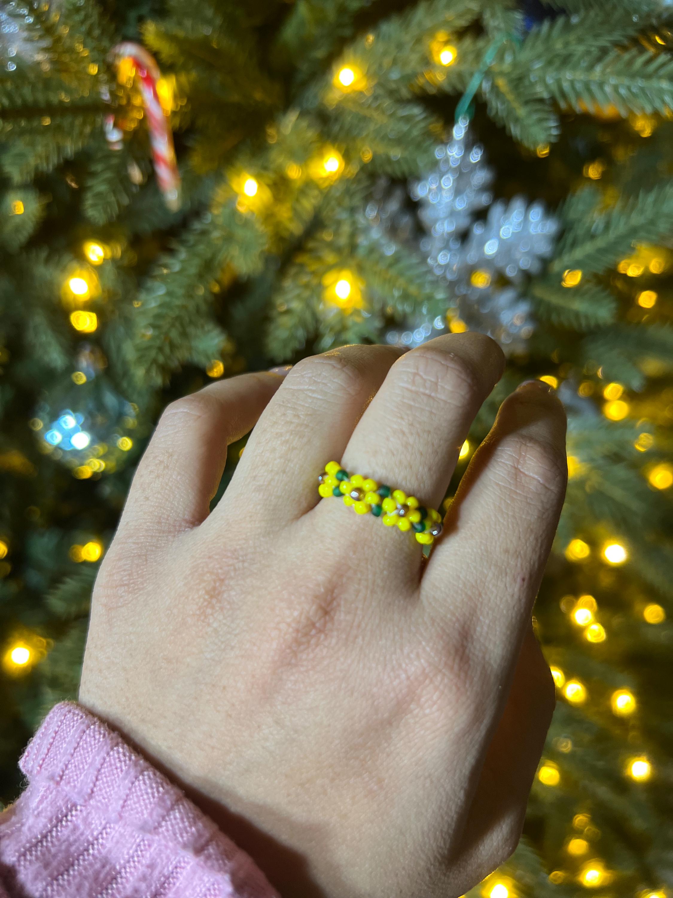 Sunflower ring Daisy bead ring