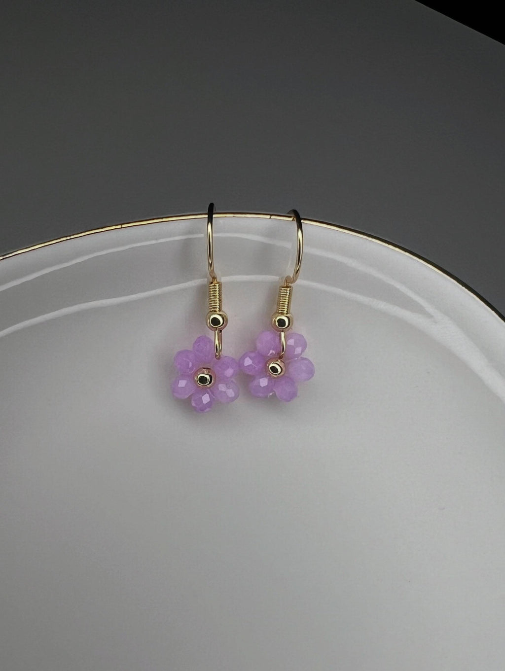Daisy purple crystal earrings