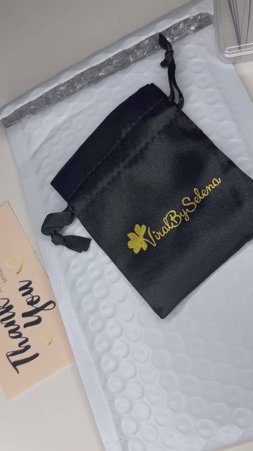 🌹rose, 🌻sunflower & bees 🐝 daisy bracelet