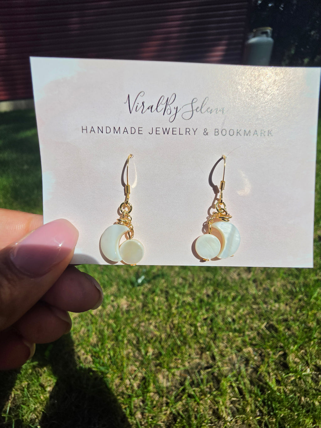 Moon shell earrings